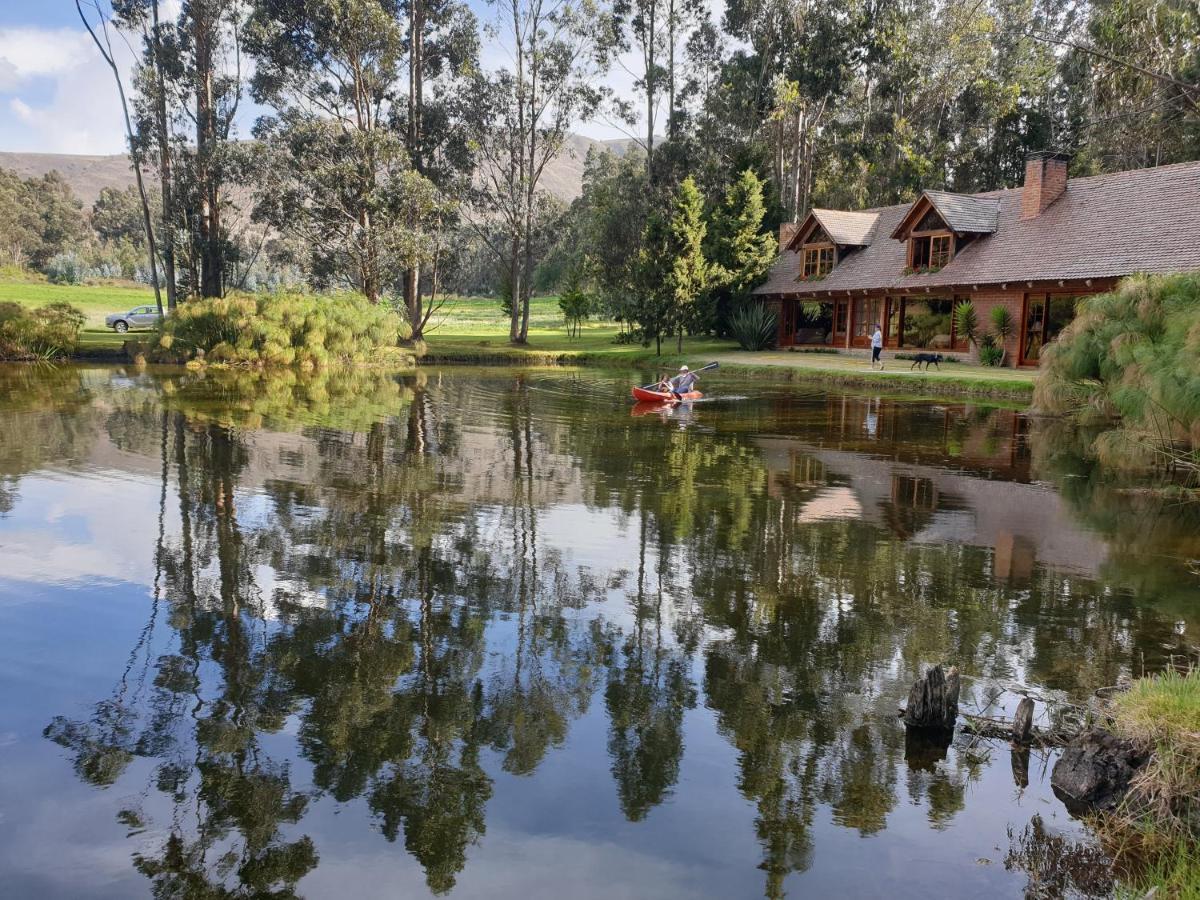 Palumbo Glamping & Villas Cayambe Buitenkant foto