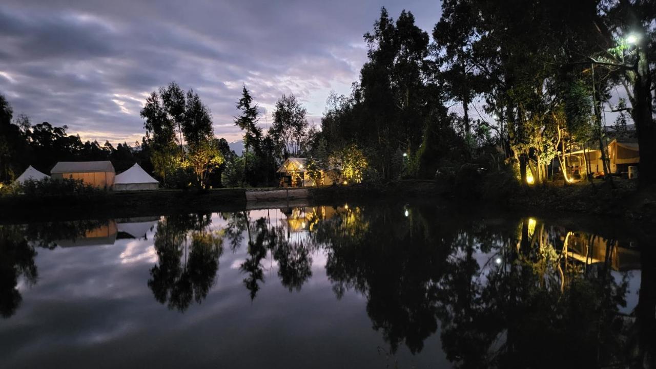 Palumbo Glamping & Villas Cayambe Buitenkant foto